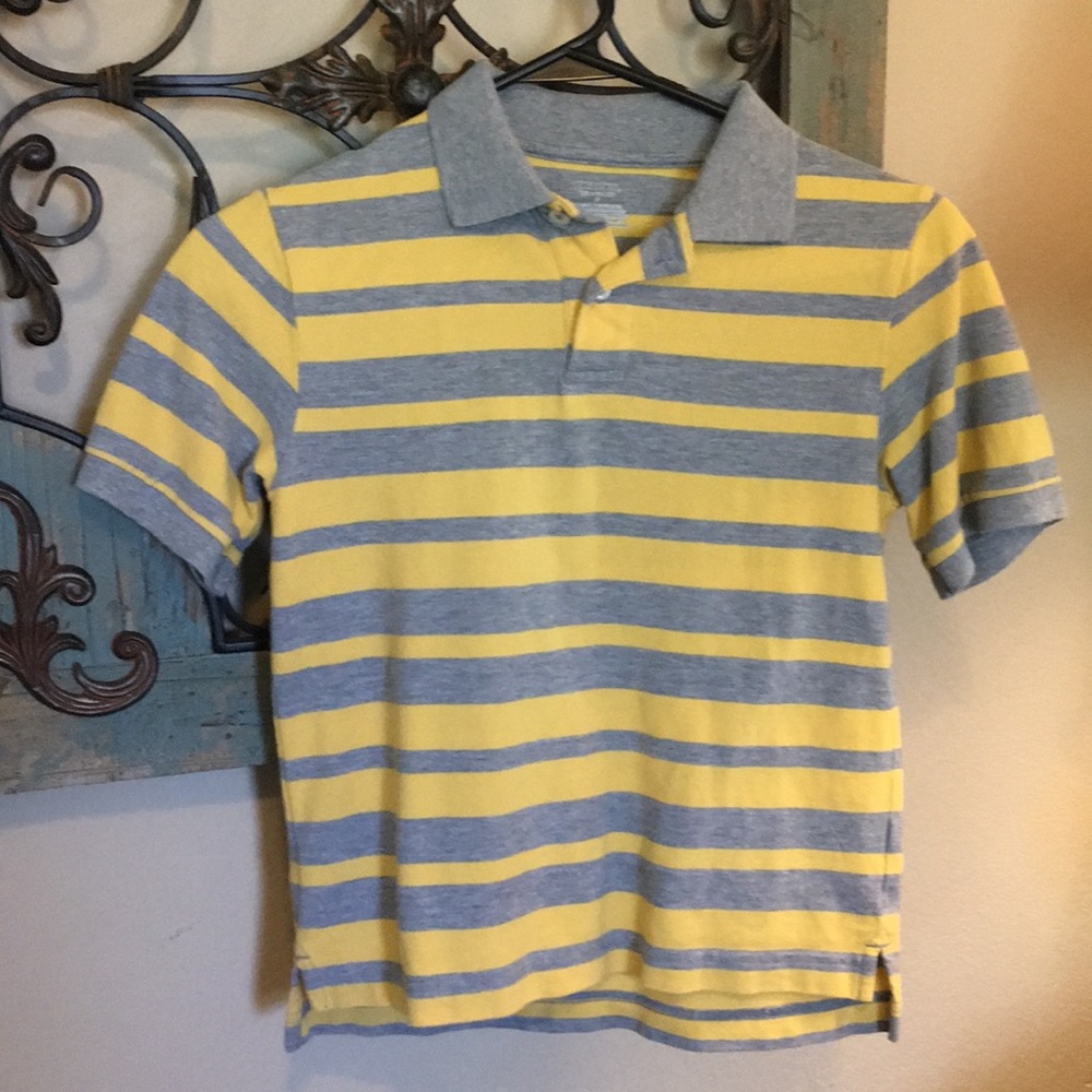 Boys polo style shirt.Grey/yellow. Small. Cherokee